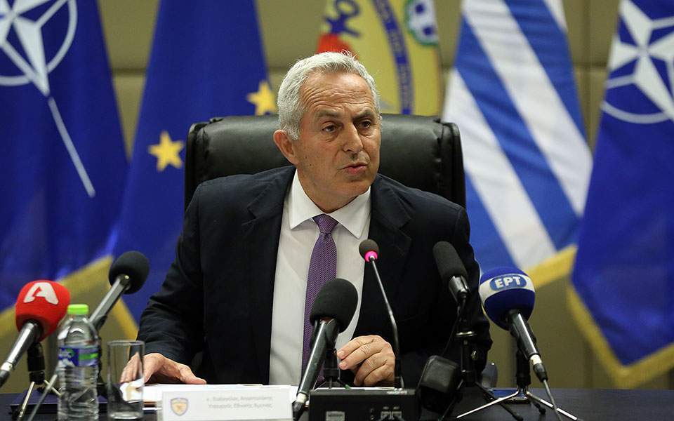 Greece committed to defending its rights, says defense minister