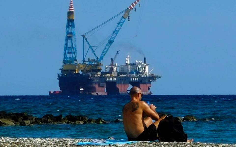 Cyprus backs Total-Eni partnership in offshore gas drilling