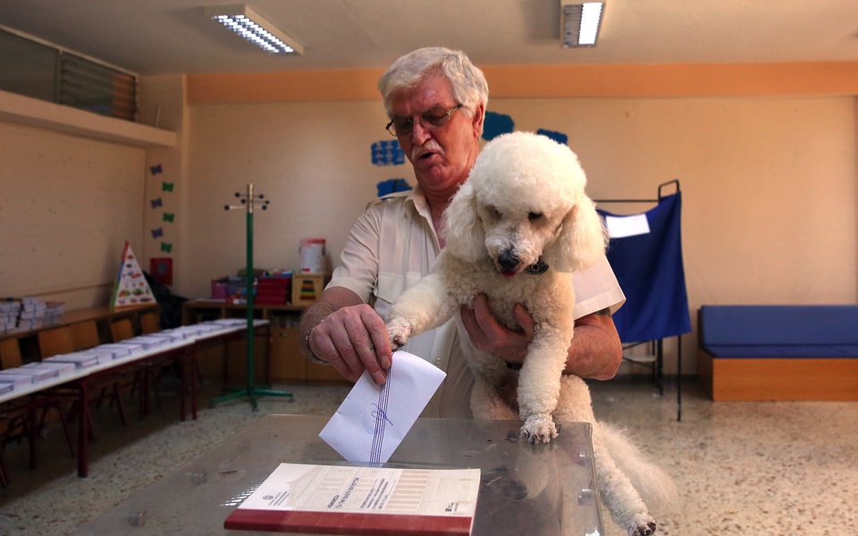 Greeks vote in first parliamentary election since bailout end