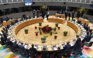 EU summit suspended until Tuesday amid deadlock