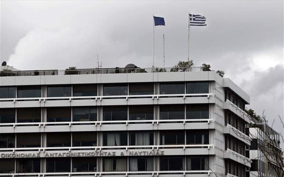 Greek Jan-June primary budget surplus at 382 mln euros, beats target
