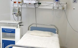 Hospitals lack air conditioning amid heat wave