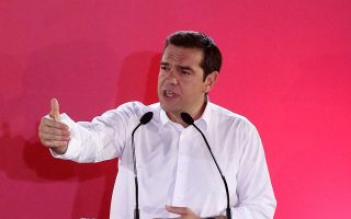Tsipras envisions SYRIZA as ‘a party of the masses’