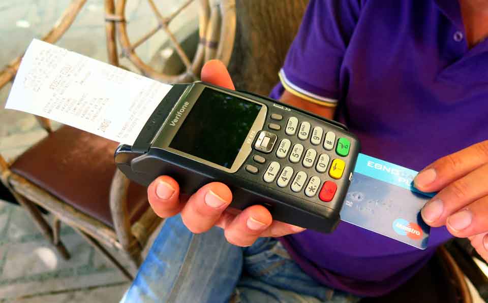 Card payment turnover growth slows down in year to end-June