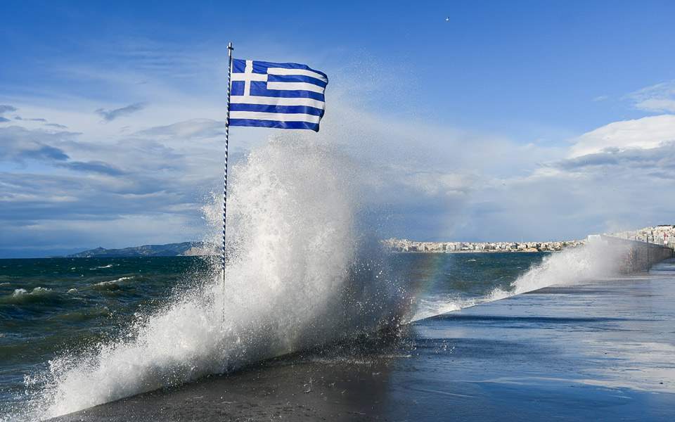 EMY warns of gale-force winds in Aegean