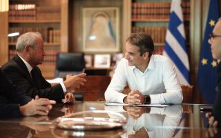 Mitsotakis meets Egyptian billionaire businessman Sawiris