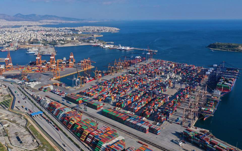 Plan pushes for Greek exports to rise to 48% of GDP by 2023