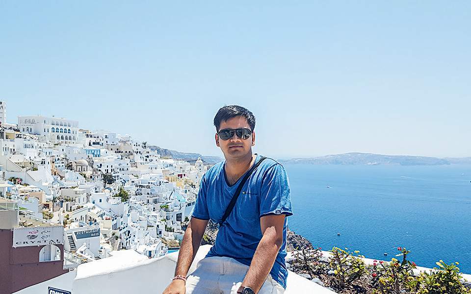 Indian academic chronicles his experiences while living in Athens