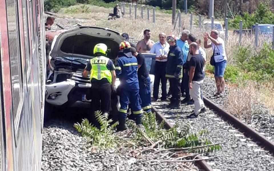 Woman killed in train-car collision near Diavata, northern Greece