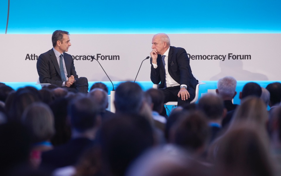 PM outlines challenges, achievements at Athens Democracy Forum