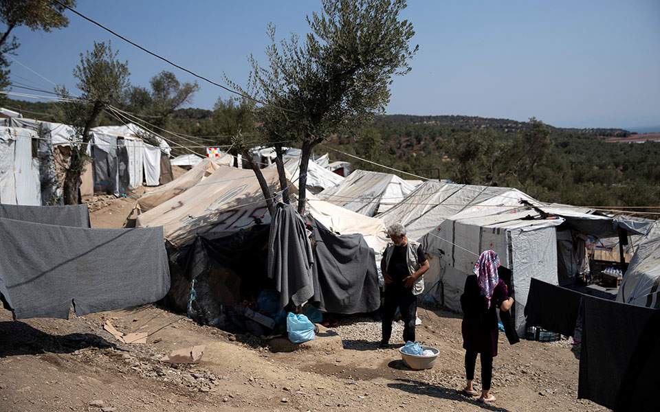 Moria migrant camp on Lesvos breaks new record with nearly 14,000 residents