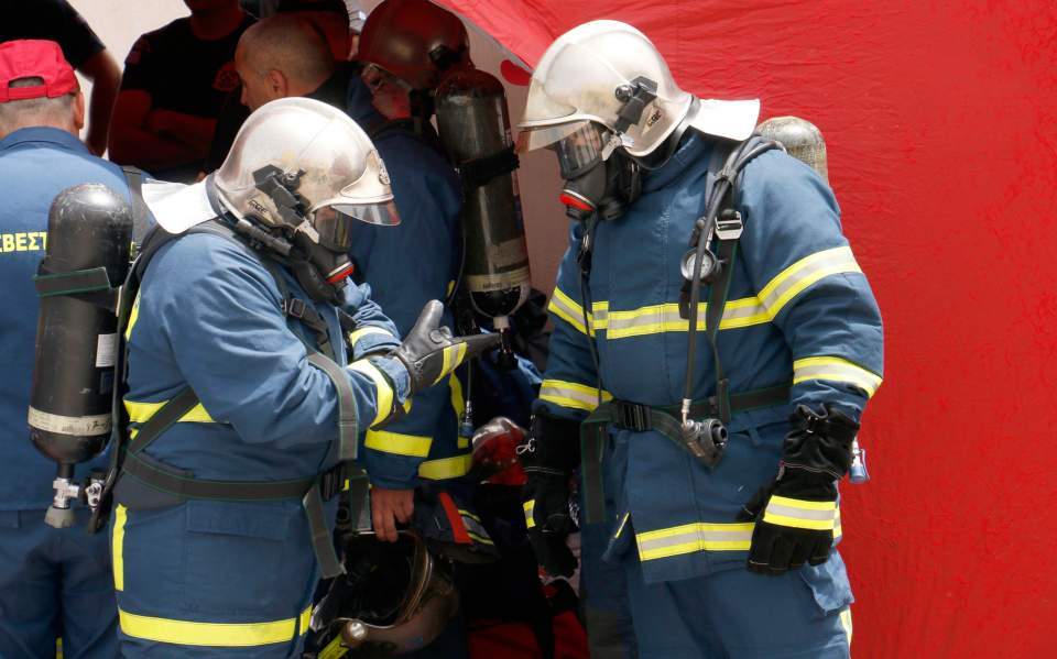 Firefighters in Xanthi find burnt body