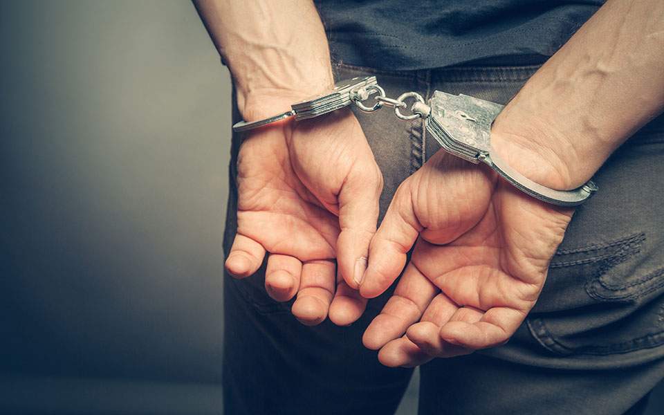 Man with multiple fraud convictions nabbed in Nea Smyrni