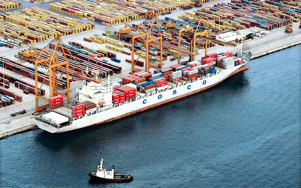 Piraeus becomes the biggest port in the Med in terms of container traffic