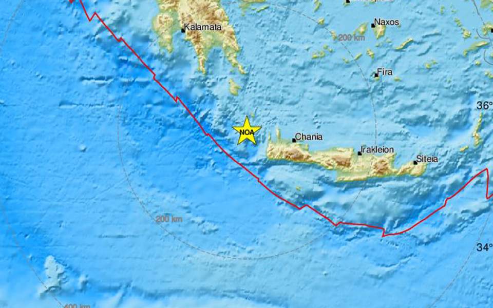 Strong 6.1 magnitude quake strikes off Crete