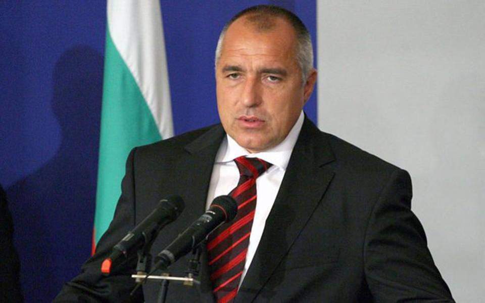 Bulgaria agrees to ease travel with Greece, Serbia as of June 1