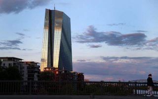 ECB welcomes ‘positive’ economic developments in Greece in 2019