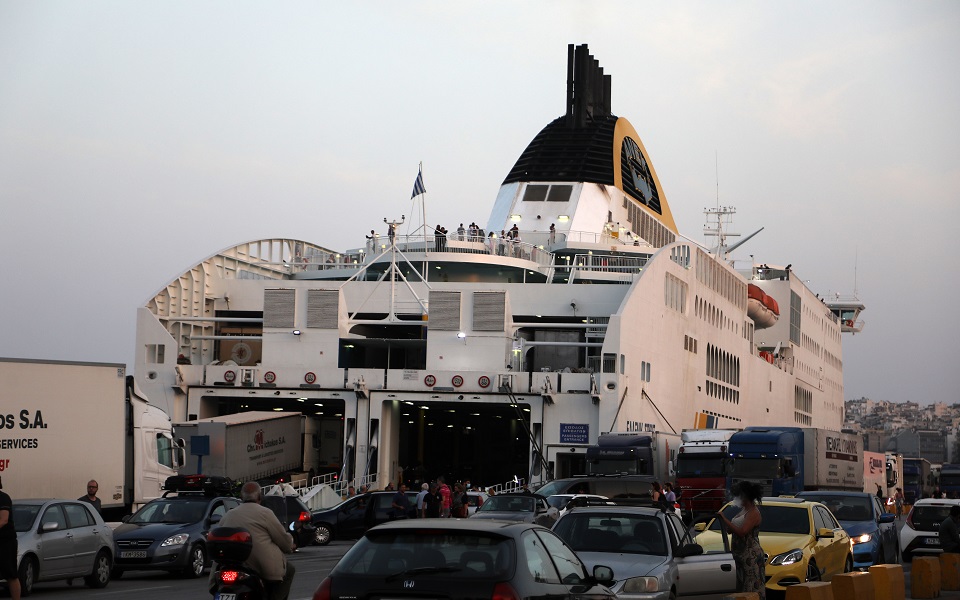 Ferry services resume to all islands, though Italy still off-bounds
