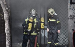 Firefighters tackle basement blaze in central Athens