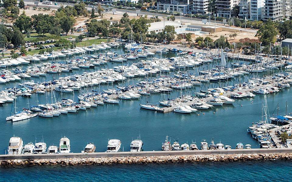 Government signs  57.5-million-euro deal for Alimos marina