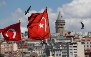 Turkey acquits Bloomberg journalists over report on economy