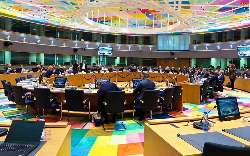 Eurogroup green-lights disbursement of 748 million euros