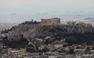 Pandemic throws Greece’s budget off-target, hurts recovery
