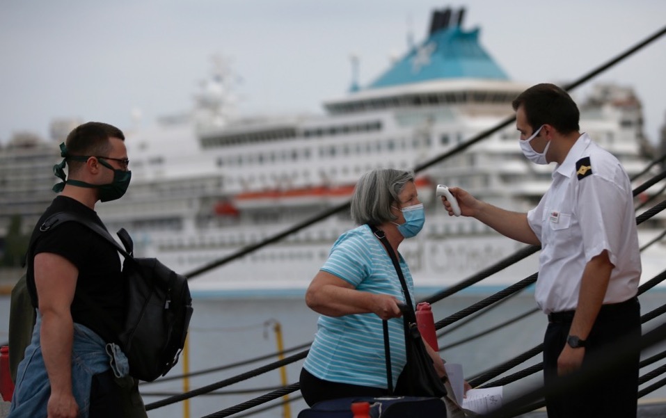 Ferry companies point to problems in health protocols