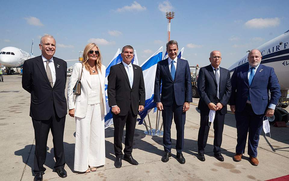 PM visits Israel, hoping to restore tourism and warning on Turkey