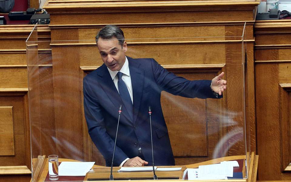 Greek PM brushes off opposition criticism of economic policy
