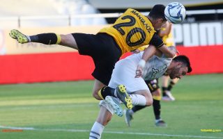 AEK alone in second as PAOK draws in Athens