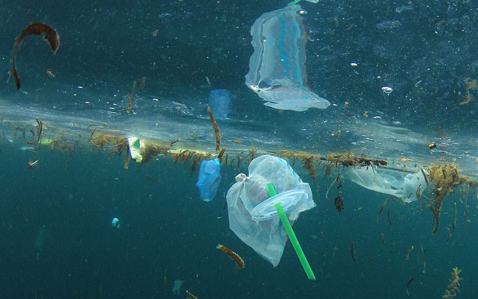 Recycling laggard Greece to discard single-use plastic