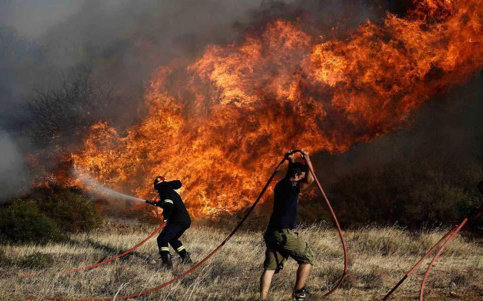 Sixty-two fires break out in 24 hours