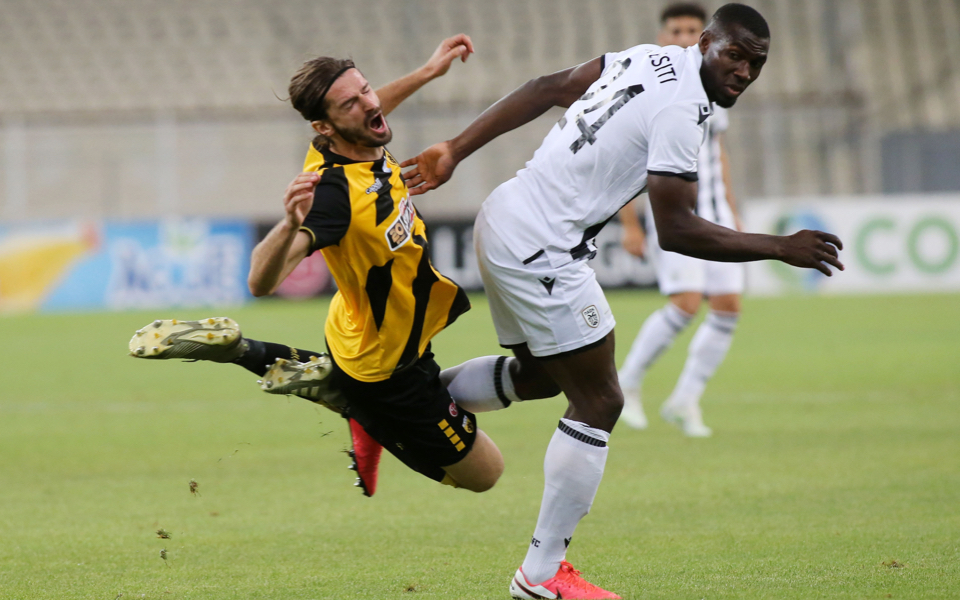 Stalemate in Athens favors PAOK