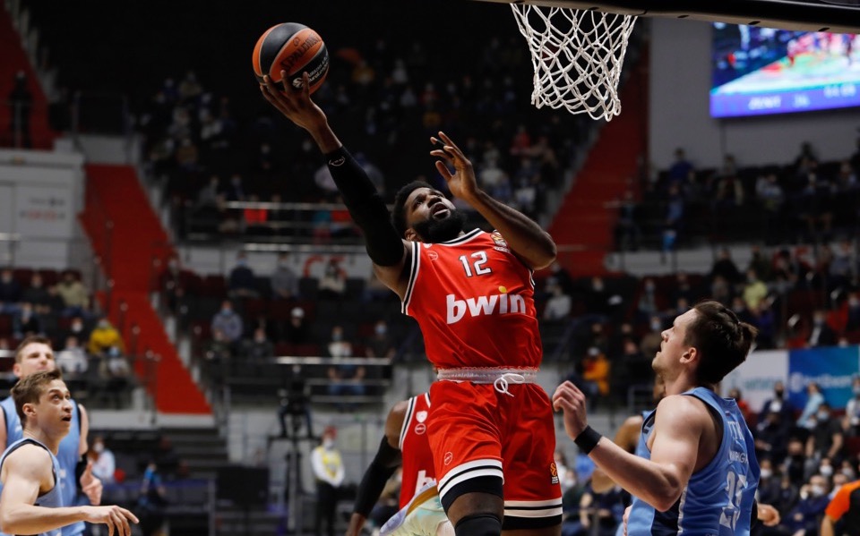 Greeks and Russians share spoils in Euroleague