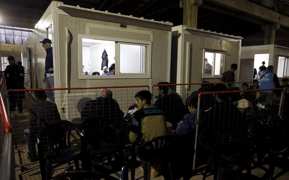 Clashes break out between migrants at Chios camp