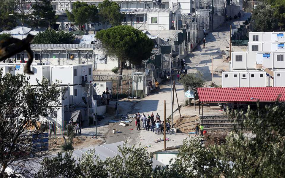 Child dies in fire in Greek migrant camp