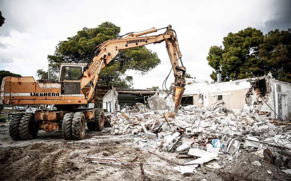 More than a year after Mati, only 10 demolitions