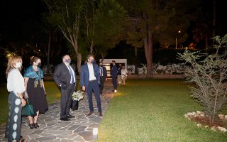 US secretary of state in Crete ahead of Souda Bay base visit
