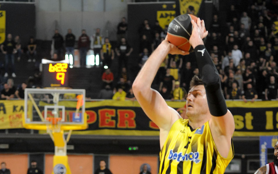 Two historic teams will be relegated from Basket League