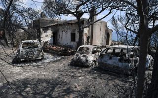 Government responds to criticism over revelations on Attica fires
