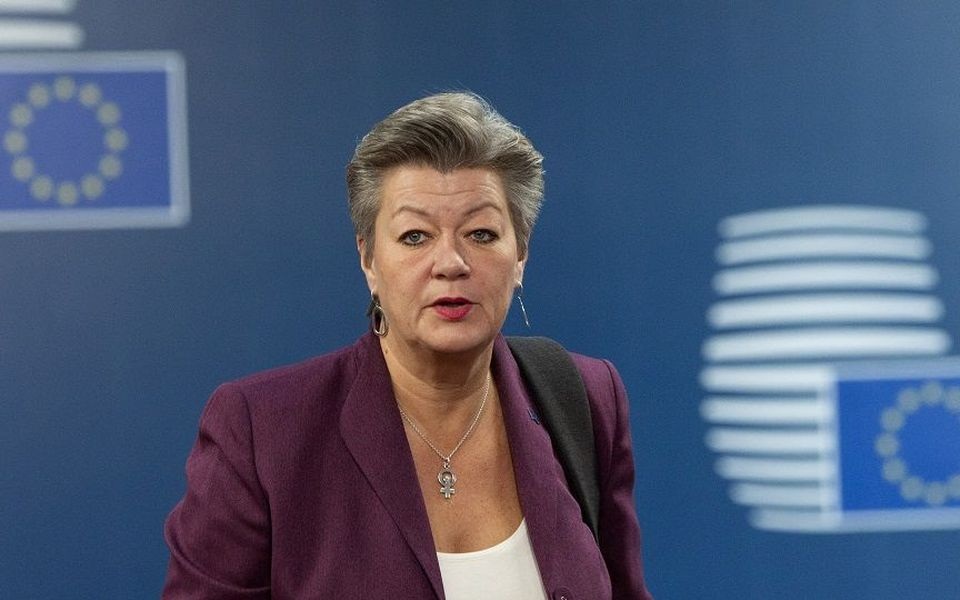 EU border chief wins support amid migrant pushback reports