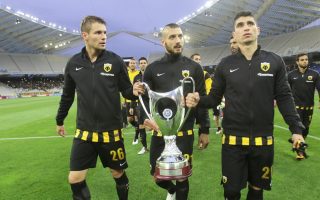 Mantalos goal brings AEK on top in play-offs
