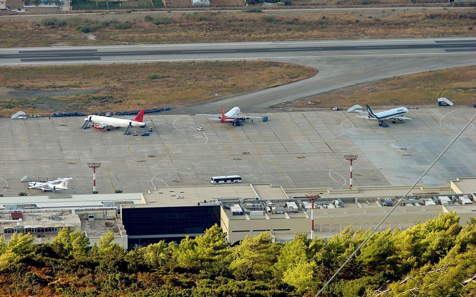Greece pushes back deadline for Kasteli airport bids to May 6