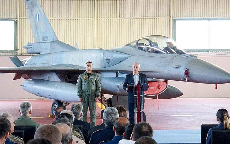 Greece to examine F-35 acquisition, says defense minister