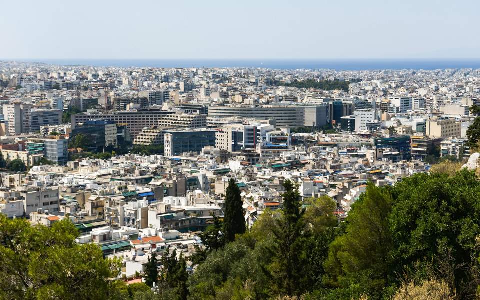 Telegraph: Greek ‘golden visas’ to AirBnB investors leading to mass evictions