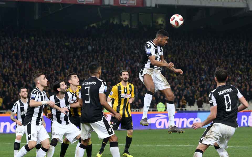 PAOK draw at AEK sets stage for next week’s league decider