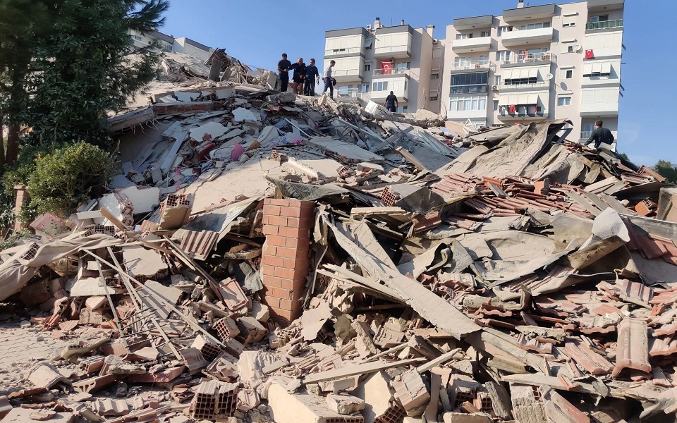 Strong Aegean Sea earthquake topples buildings in Turkey