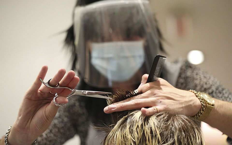 Hair salons set to open Saturday or Sunday, says business body