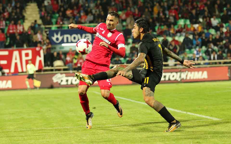 AEK drops second to PAOK after draw at Xanthi